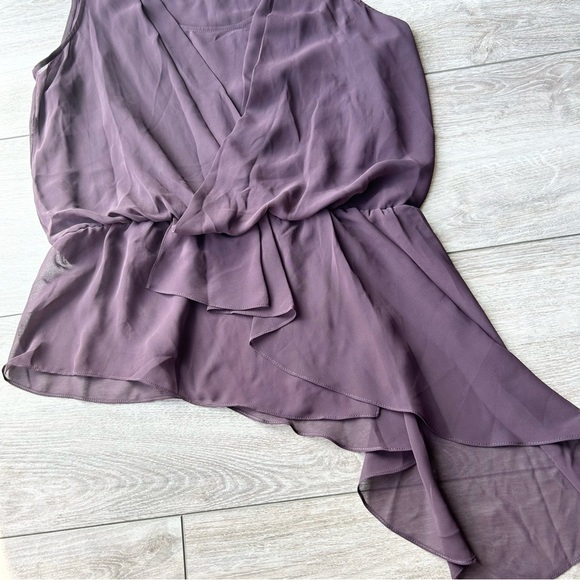 Kenneth Cole Lightweight Chiffon  High Low Hem Sleeveless Blouse in Purple - Picture 9 of 12